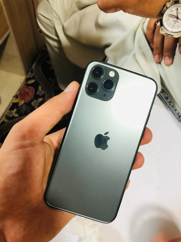 ایفون 11 PRO